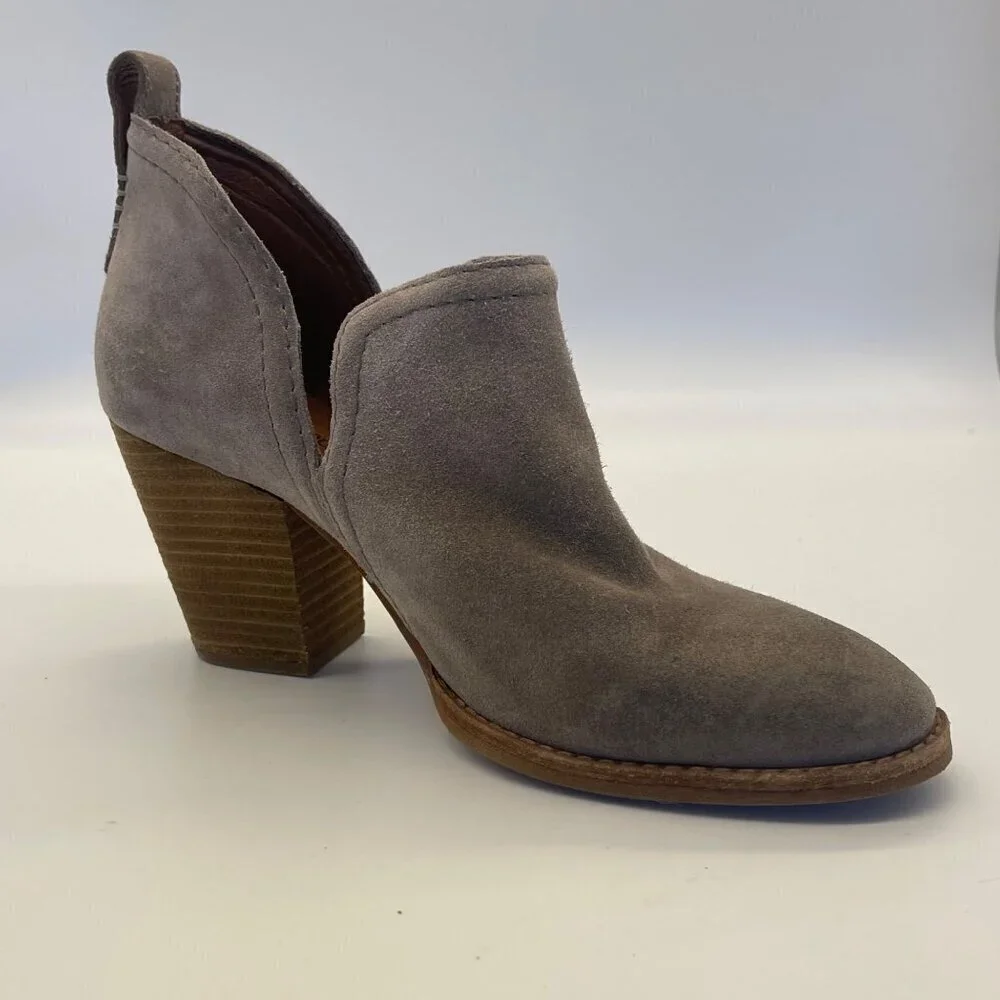 Jeffrey Campbell Rosalee Women’s Ankle Booties – Size 7 – Light Taupe Suede
